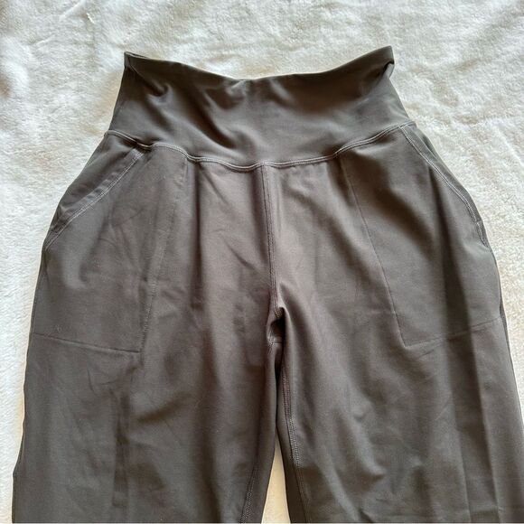 Old Navy Active Powersoft Joggers Women’s Size Medium - Picture 4 of 6